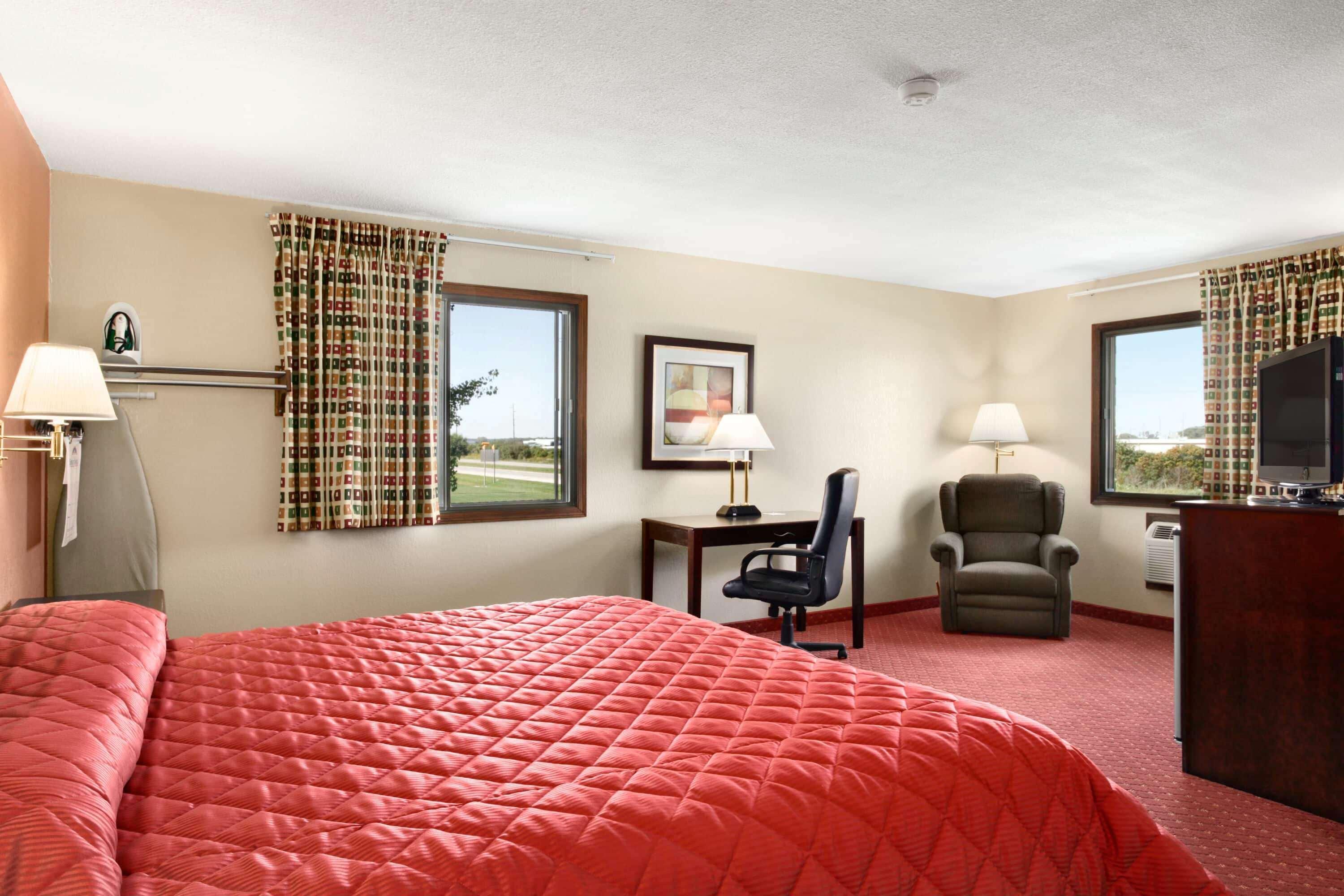 Hotel Howard Johnson By Wyndham Waterloo/cedar Falls Waterloo